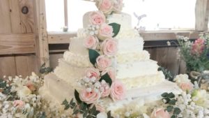 wedding cake from Costco