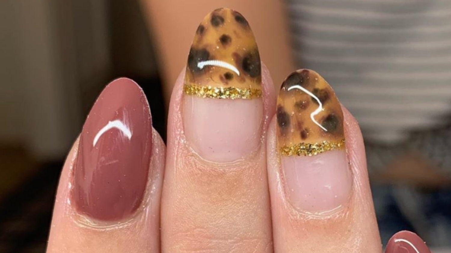 10. Tortoise Shell Nail Art with Foil - wide 4