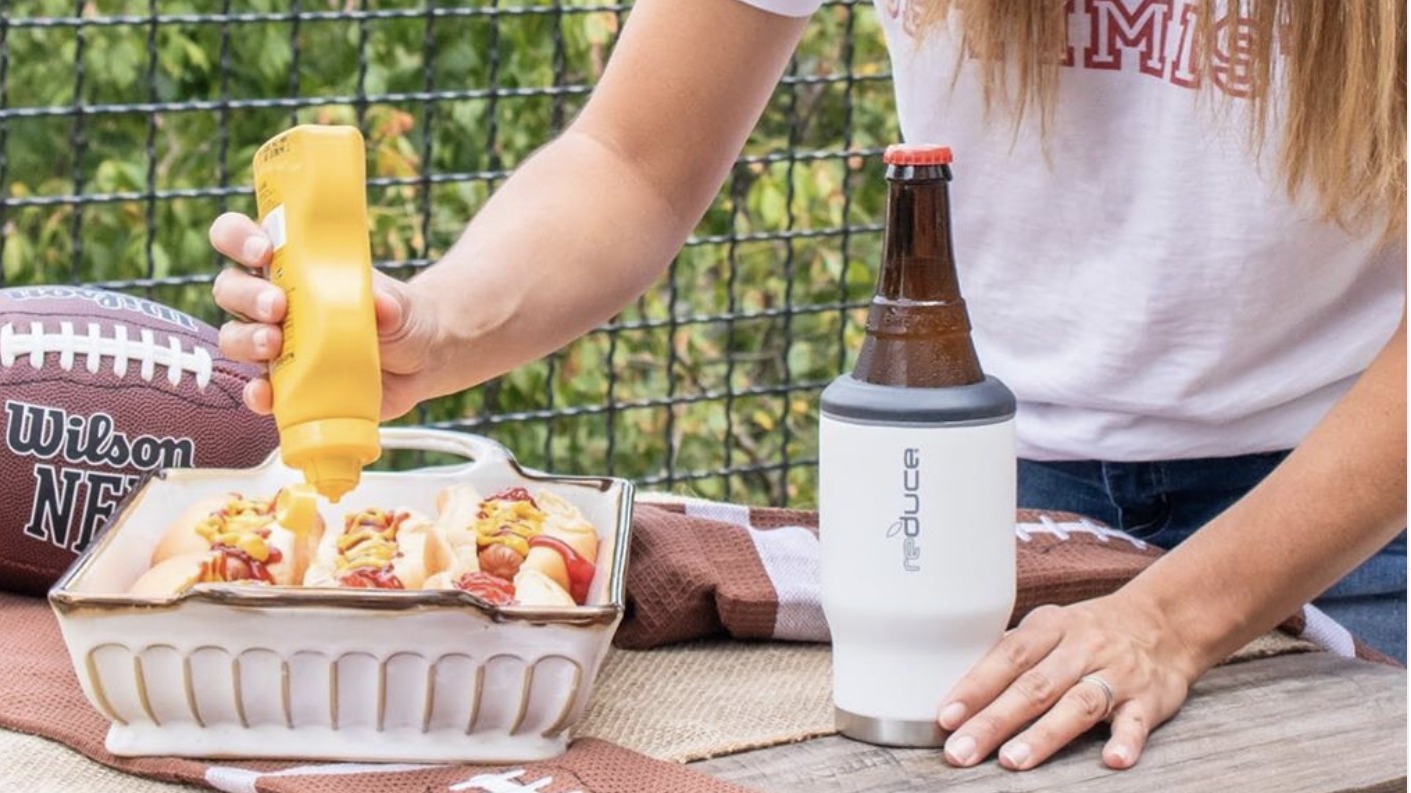 This clever tumbler doubles as a koozie
