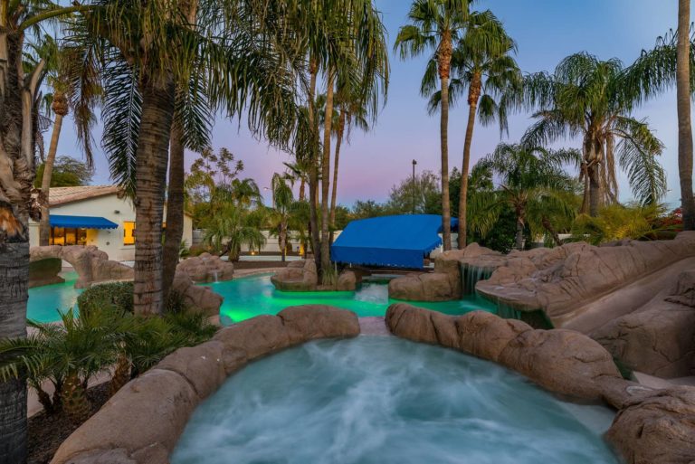 Mansion On Airbnb Has Its Own SwimUp Bar And Lazy River