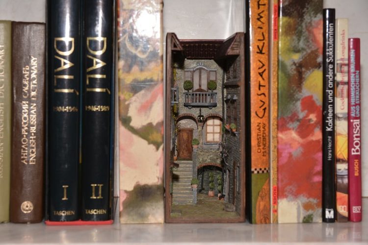 Buy Diorama Inserts For Bookshelves Simplemost