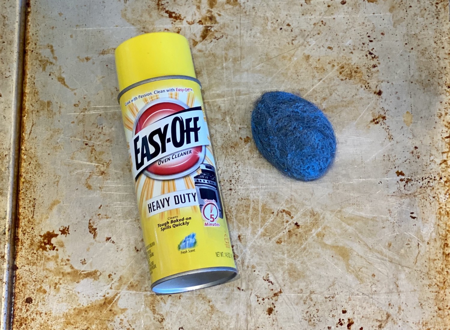 Using Oven Cleaner to Clean Baking Sheets - Review