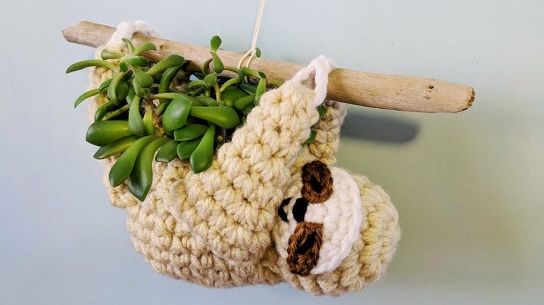 Sloth crochet plant hanger