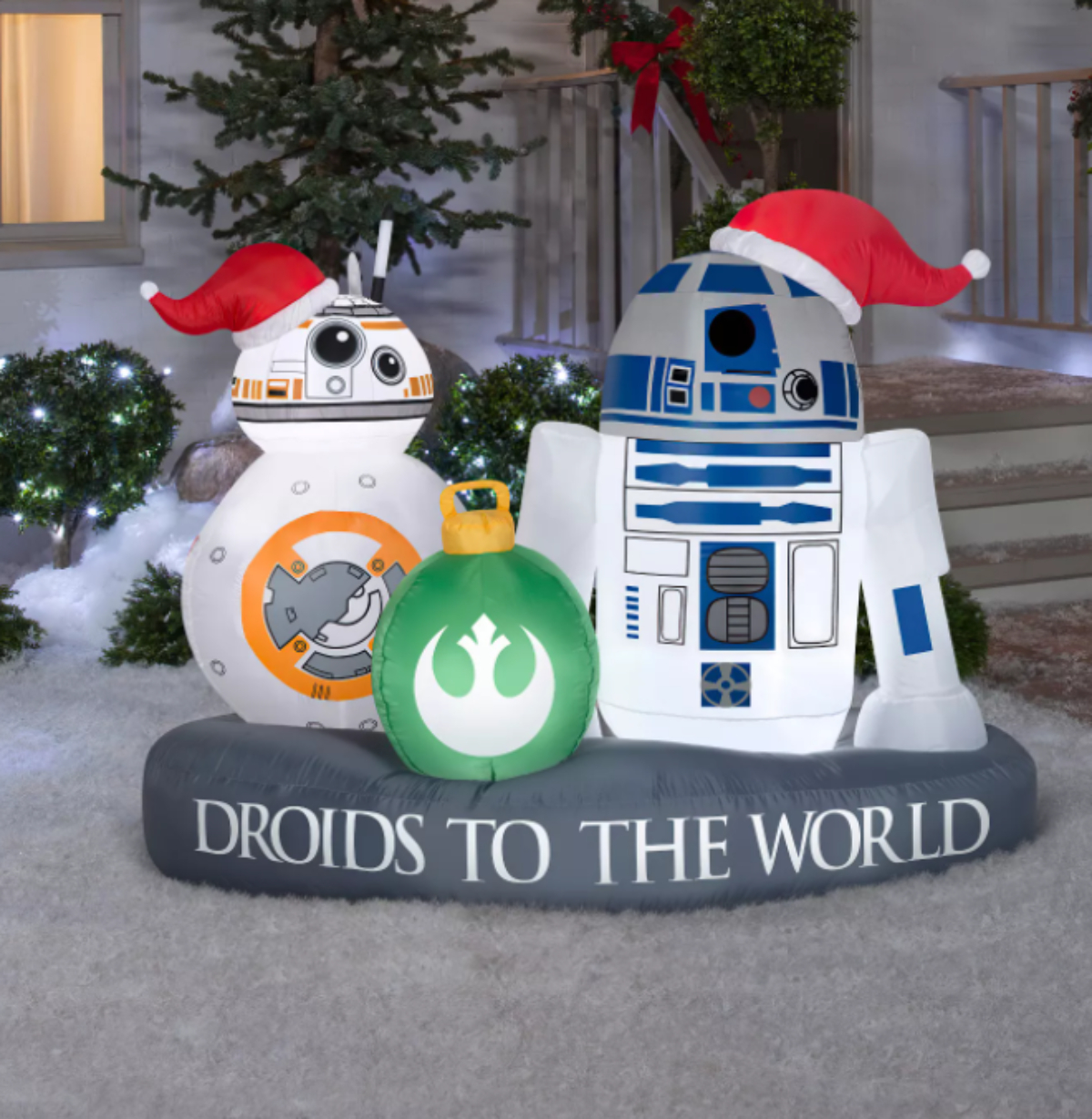 Light up your yard this Christmas with giant 'Star Wars' inflatables