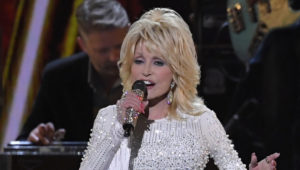 Dolly Parton sings