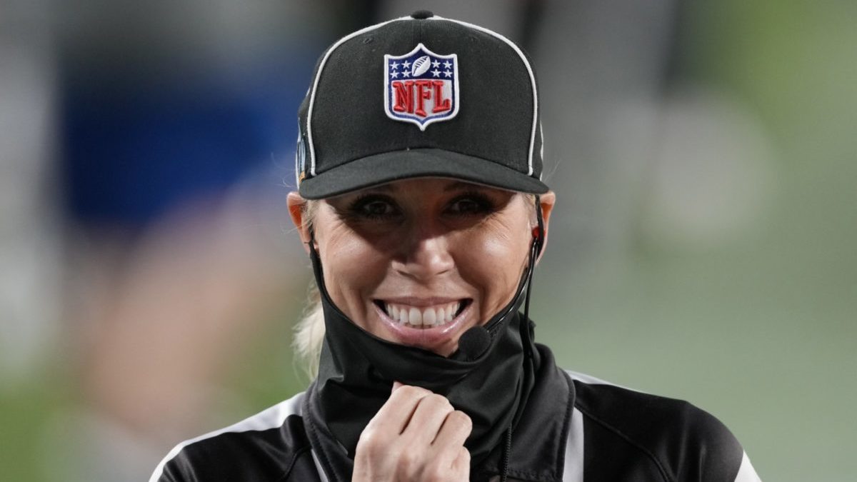 NFL official Sarah Thomas at Super Bowl