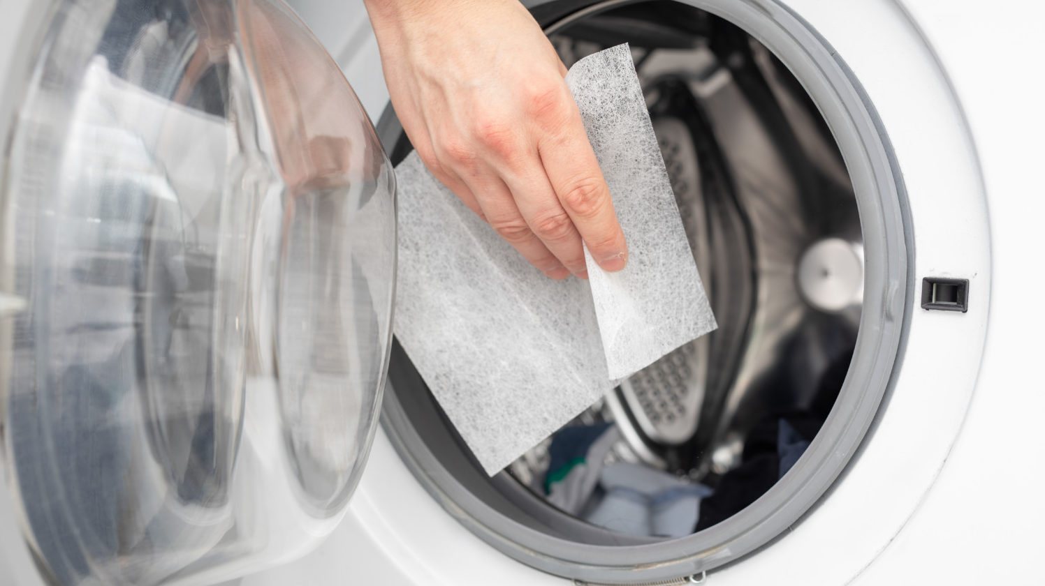 Dryer sheet alternatives: Why you may not want to toss in a dryer sheet  with your next load of laundry