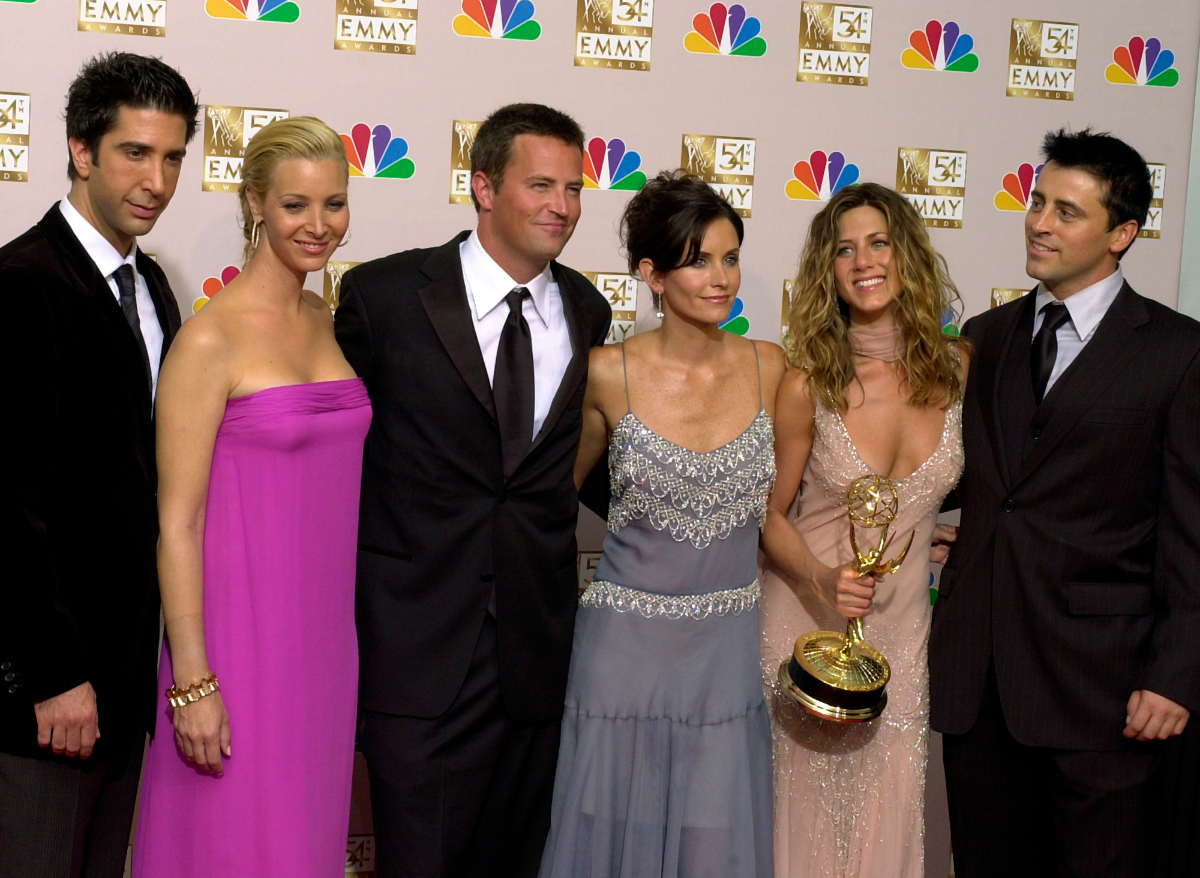 Friends reunion: cast at Emmys in 2002