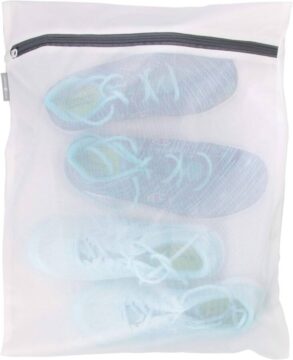 mesh laundry bag for shoes or delicates