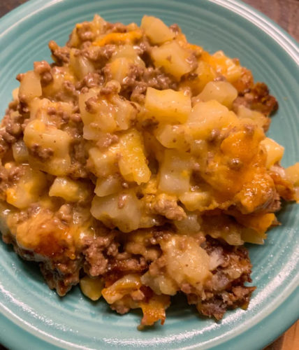 This 5-ingredient ground beef casserole is a weeknight classic