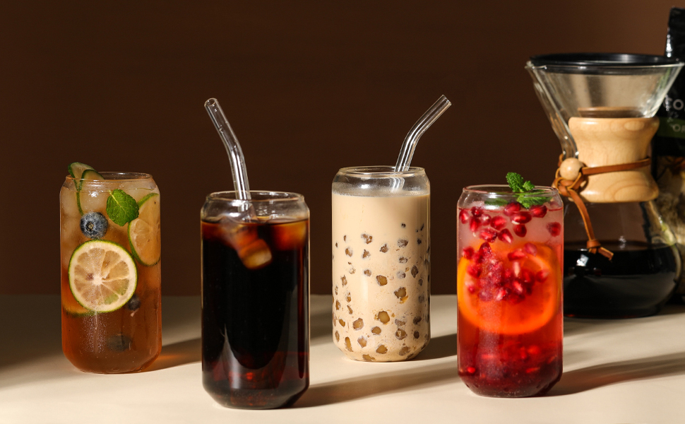 This set of can-shaped drinking glasses with straws is cute