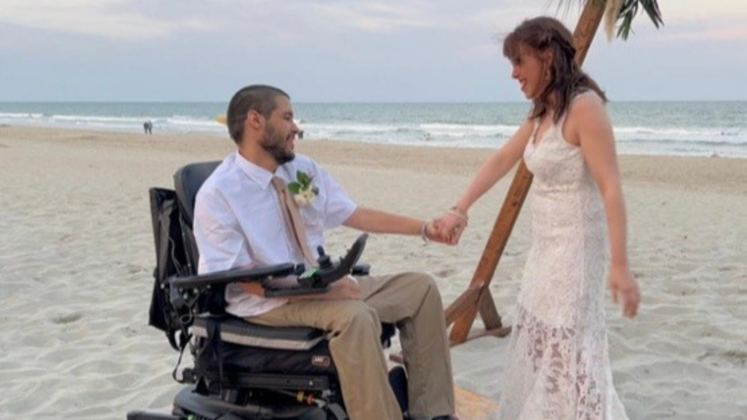 Hunter and Emily Knisley wed on beach