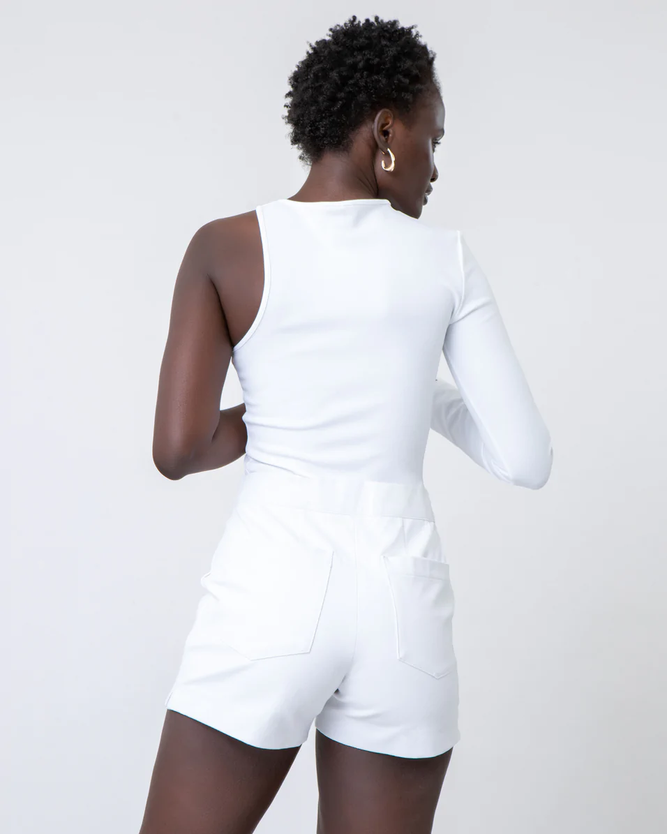 On-the-go white 4 inch shorts