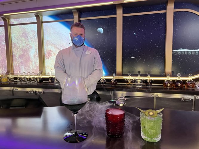 Hyperspace Lounge drinks Disney Wish