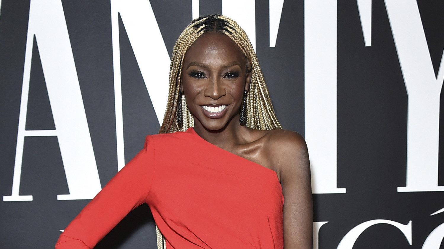 Actress Angelica Ross to play Roxie in "Chicago"