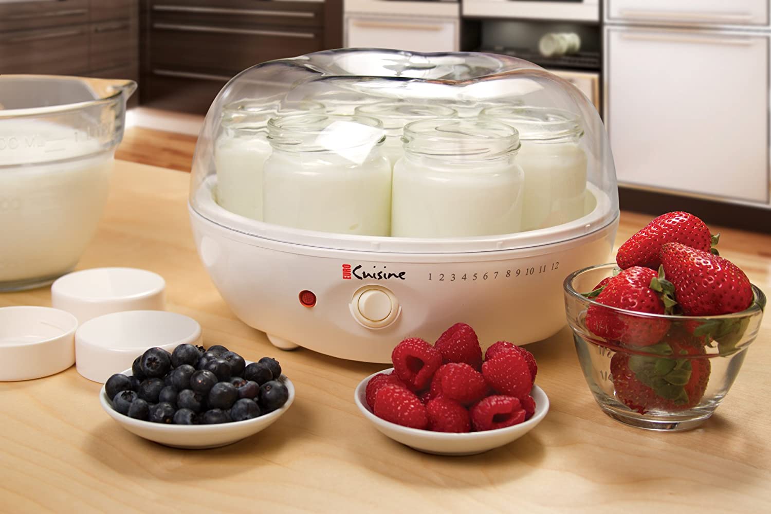 These top-rated yogurt makers let you easily create a healthy, creamy treat