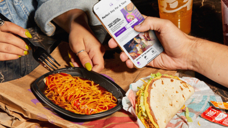 Taco Bell fans voting on app