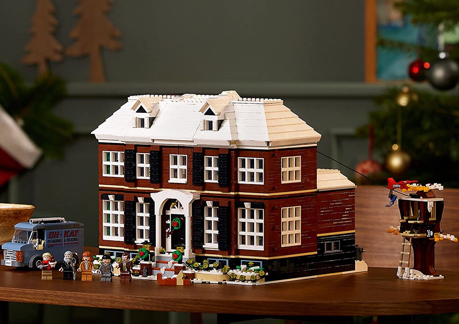 Home Alone Lego House - front