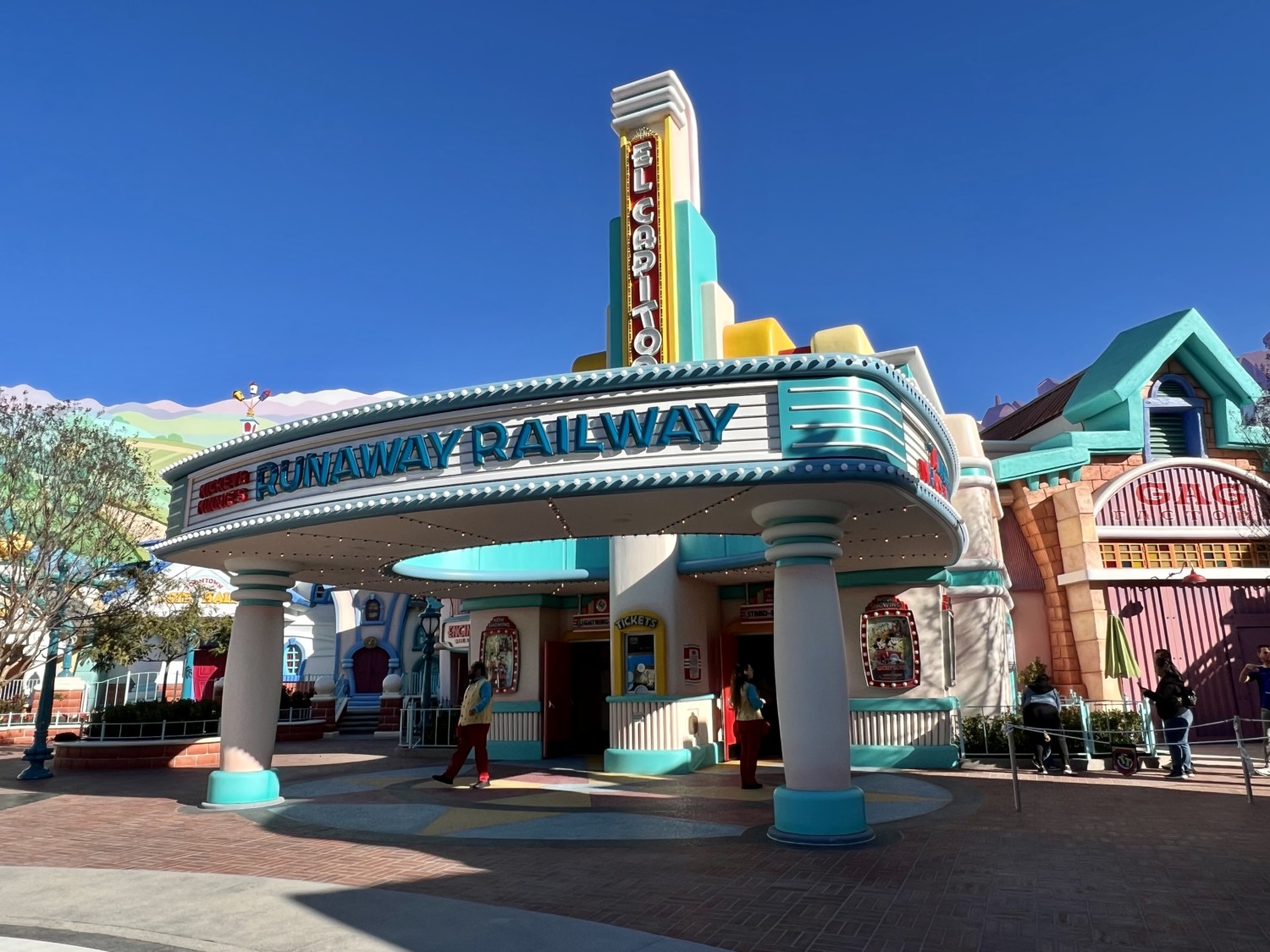 Runaway Railway_Disneyland