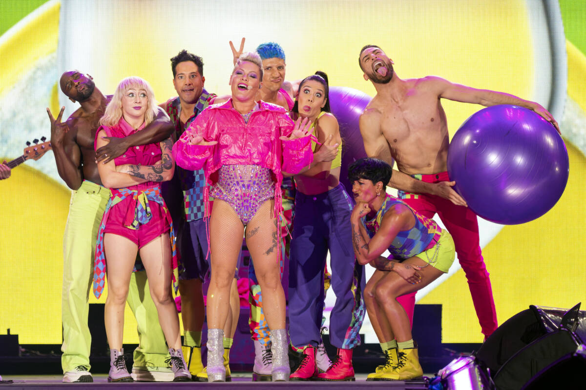 Pink and her dancers perform on tour in Chicago