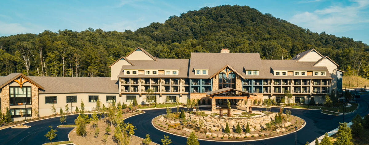 HeartSong Lodge & Resort exterior