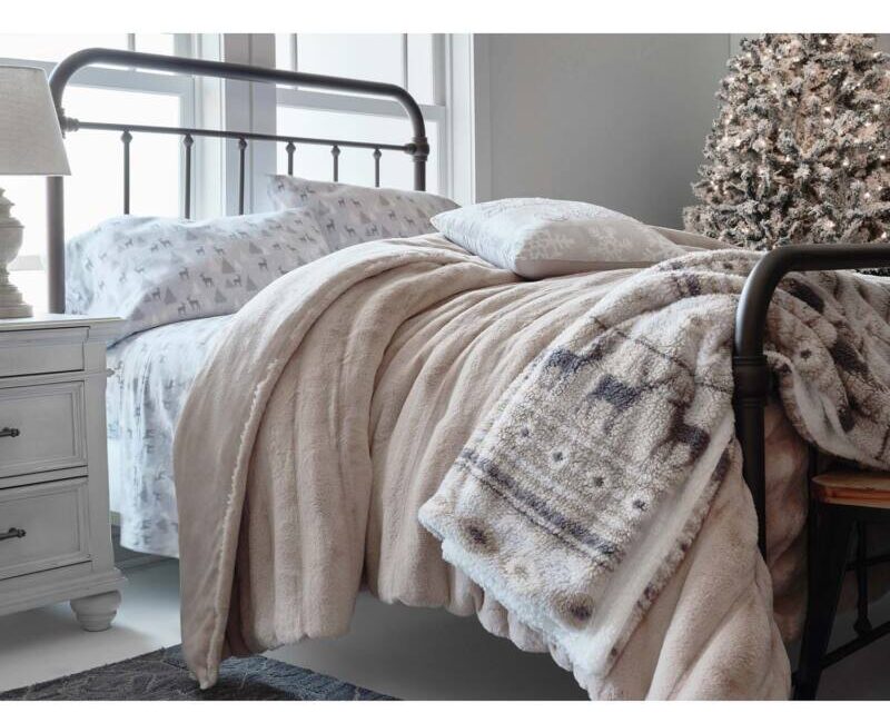 North Pole Trading Co. Faux Fur Reversible Comforter