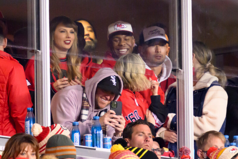 Taylor Swift watches the Chiefs' game on Dec. 10 in Kansas City