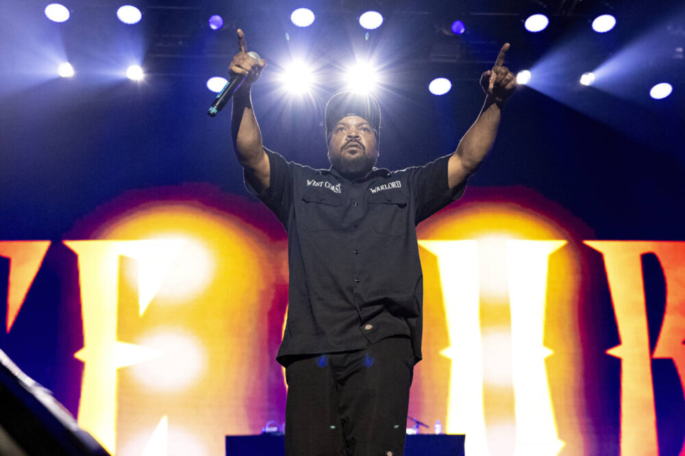 Ice Cube performs onstage