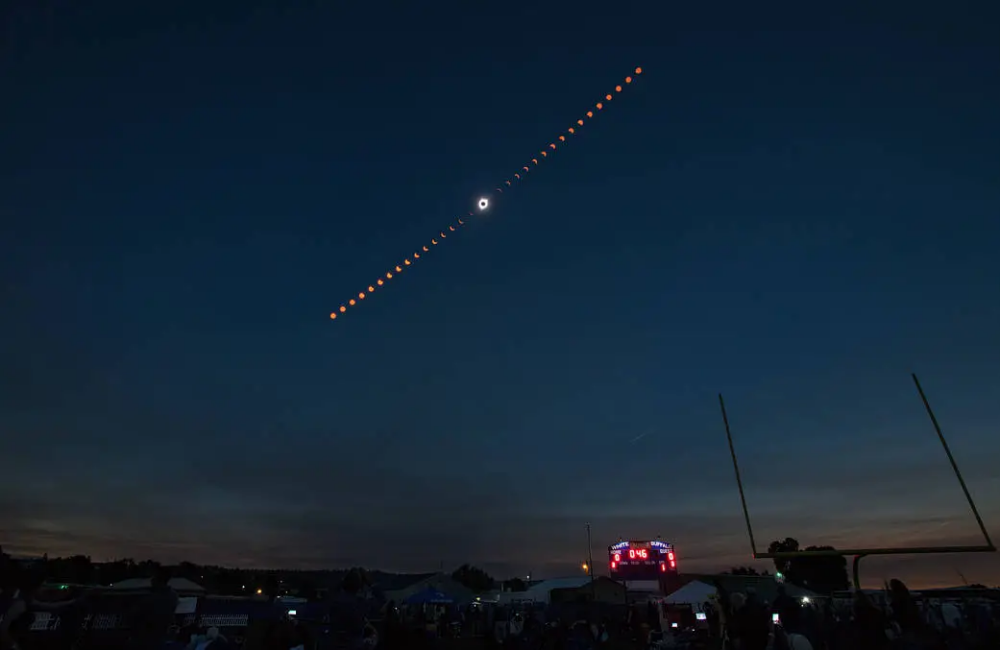 composite image shows the progression of a total solar eclipse