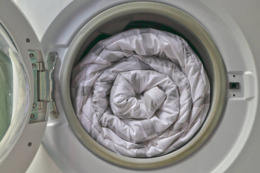 Duvet inside washing machine